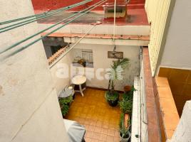 Flat, 76.00 m², Calle  Perú