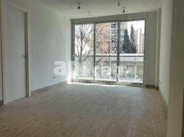 Piso, 70.00 m², cerca de bus y tren