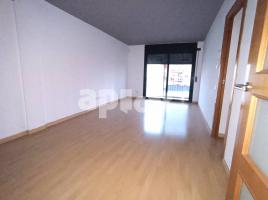 Flat, 90.00 m², almost new