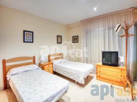 Apartament, 180.00 m², Calle Miramar