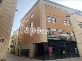 Lloguer local comercial, 240 m², Zona