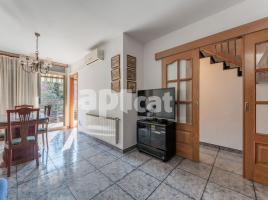 Houses (terraced house), 241.00 m², near bus and train, Tres Torres