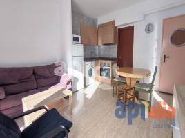 Apartament, 40.00 m², fast neu, Avenida Catalunya