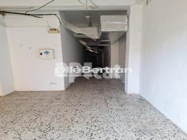 Lloguer local comercial, 187.00 m², Calle de Cortit