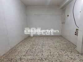 Lloguer local comercial, 187.00 m², Calle de Cortit