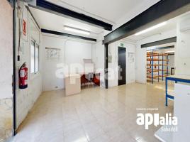 , 116.00 m², in der Nähe von Bus und Bahn, Calle d'Àngel Guimerà