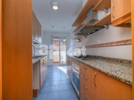 Piso, 107.00 m², seminuevo, Calle Divina Pastora