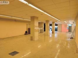 Alquiler local comercial, 200.00 m²