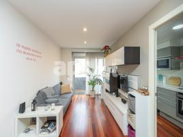 Piso, 88.00 m², cerca de bus y tren, seminuevo