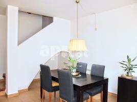 Alquiler Casa (unifamiliar adosada), 241.00 m²