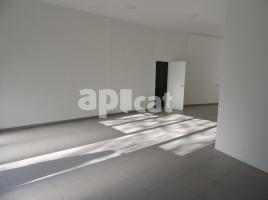 Local comercial, 70.00 m², seminou