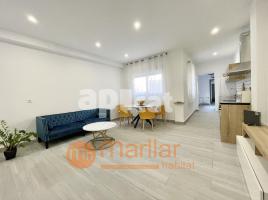 Casa (unifamiliar adosada), 270.00 m², cerca de bus y tren