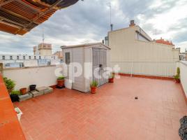 Attic, 174.00 m², near bus and train, Cementiri Vell