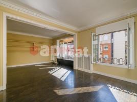 Piso, 180.00 m², cerca de bus y tren