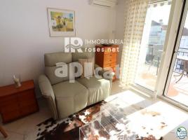 Apartament, 44 m², Zona