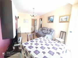 Apartament, 75.00 m², près de bus et de train, Calle Tobias, 3