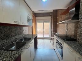 Flat, 83.00 m², almost new