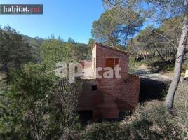 Obra nova - Casa a, 216.00 m², prop de bus i tren, nou