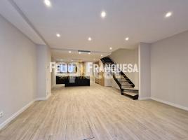 Casa (unifamiliar adossada), 127.00 m², prop de bus i tren, seminou