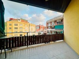 Piso, 92.00 m², cerca de bus y tren