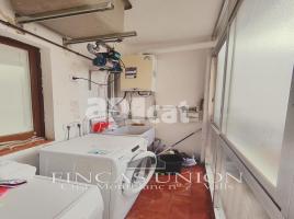 Piso, 115.00 m², cerca de bus y tren