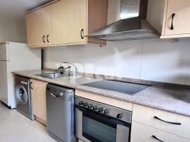 Apartament, 50.00 m², almost new, Calle de l'Oli, 4