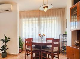 Flat, 73.00 m², near bus and train, Calle de Marià Benlliure