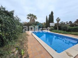  (xalet / torre), 256.00 m²