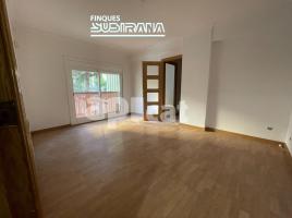 Piso, 75.00 m², cerca de bus y tren