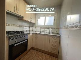 Piso, 75.00 m², cerca de bus y tren