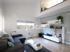  (xalet / torre), 409.00 m², جديد تقريبا, Avenida de Montserrat Roig