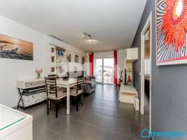 Piso, 63.00 m², cerca de bus y tren