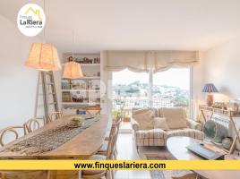 Casa (unifamiliar aislada), 127.00 m², cerca de bus y tren, seminuevo