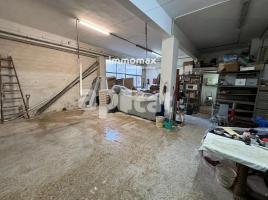 Local comercial, 187 m², Zona