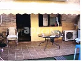 Houses (terraced house), 170.00 m², almost new