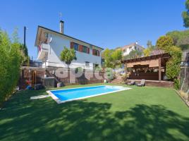 Casa (chalet / torre), 300.00 m², Calle Margarida