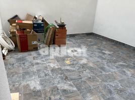 Obra nueva - Piso en, 77.00 m², cerca de bus y tren, nuevo