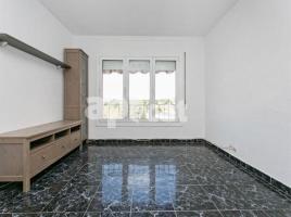 Flat, 75.00 m², near bus and train