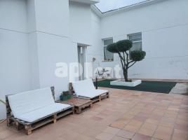 Casa (chalet / torre), 207.00 m², Calle Òrbita