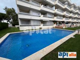 Apartamento, 99.00 m², cerca de bus y tren