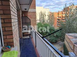 Piso, 78.00 m², cerca de bus y tren