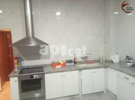 Casa (unifamiliar adosada), 256.00 m²