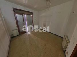 Flat, 69.00 m², near bus and train, Calle Sèquia