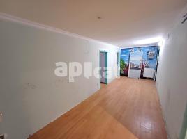 Piso, 63.00 m², cerca de bus y tren