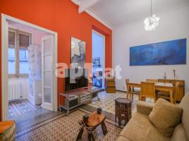 Piso, 114.00 m², cerca de bus y tren