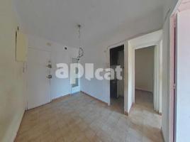 Flat, 53.00 m², near bus and train, Calle de Joan Maragall