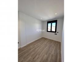 Unifamiliar adossada, 192.00 m², fast neu