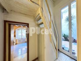 Piso, 105.00 m², cerca de bus y tren