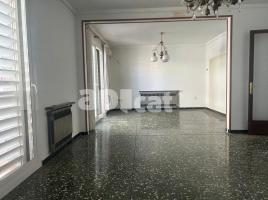 Houses (terraced house), 344.00 m², near bus and train