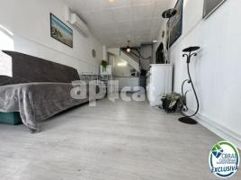 Casa (unifamiliar adossada), 37.00 m², Calle de la Muga